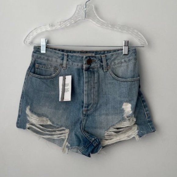 ASOS Pants - ASOS Design Denim Aidenham Short
